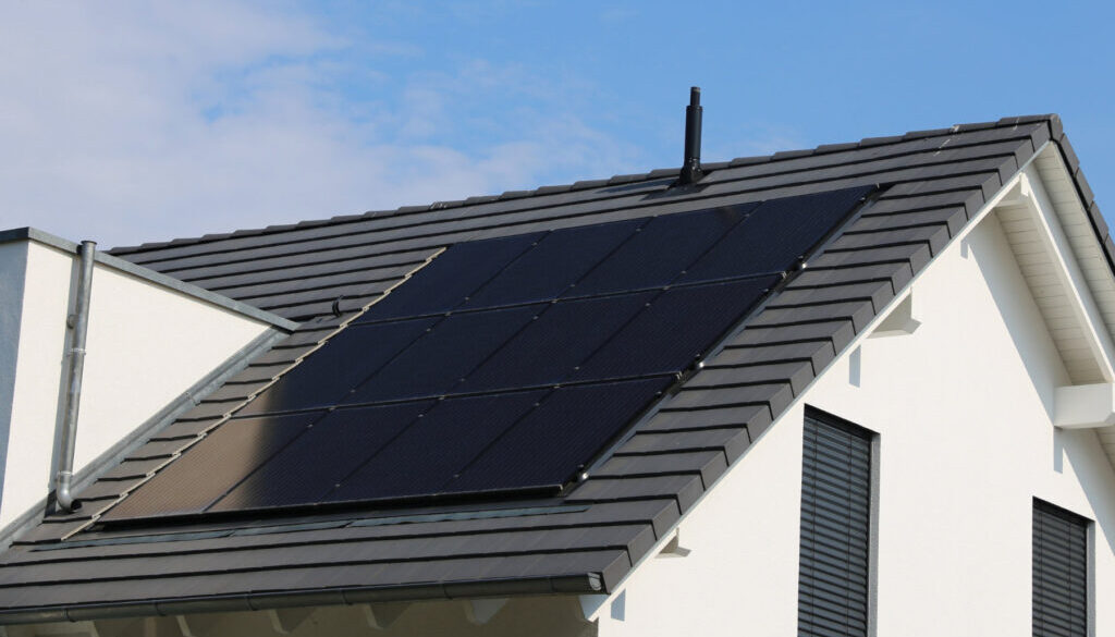 Single,Family,House,With,Solar,System,Or,Photovoltaic,System